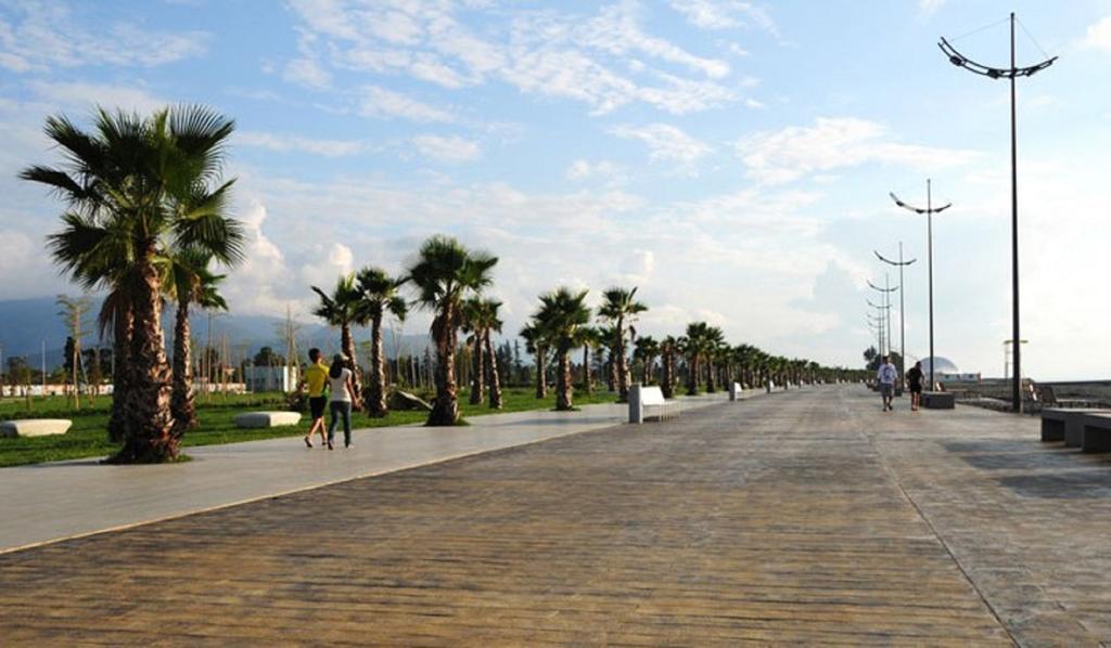 Apart Hotel Orbi Sea Towers Batumi Exterior photo